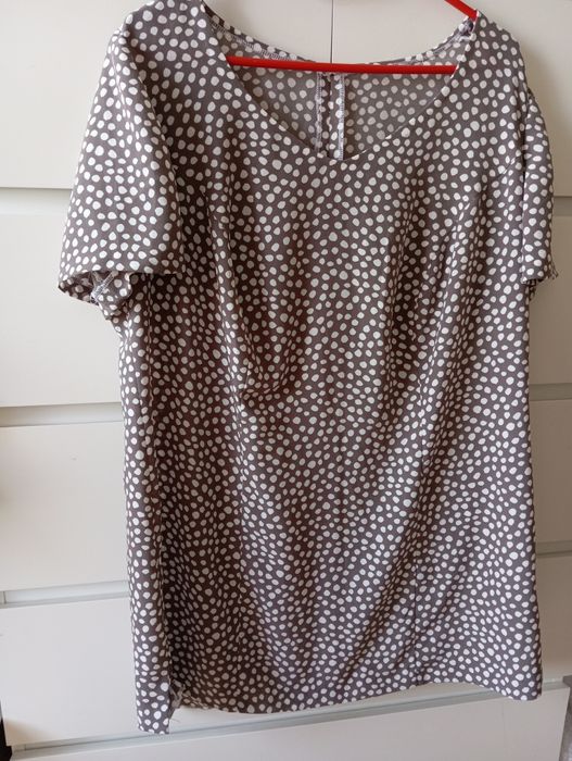 Dłuższa bluzka tunika