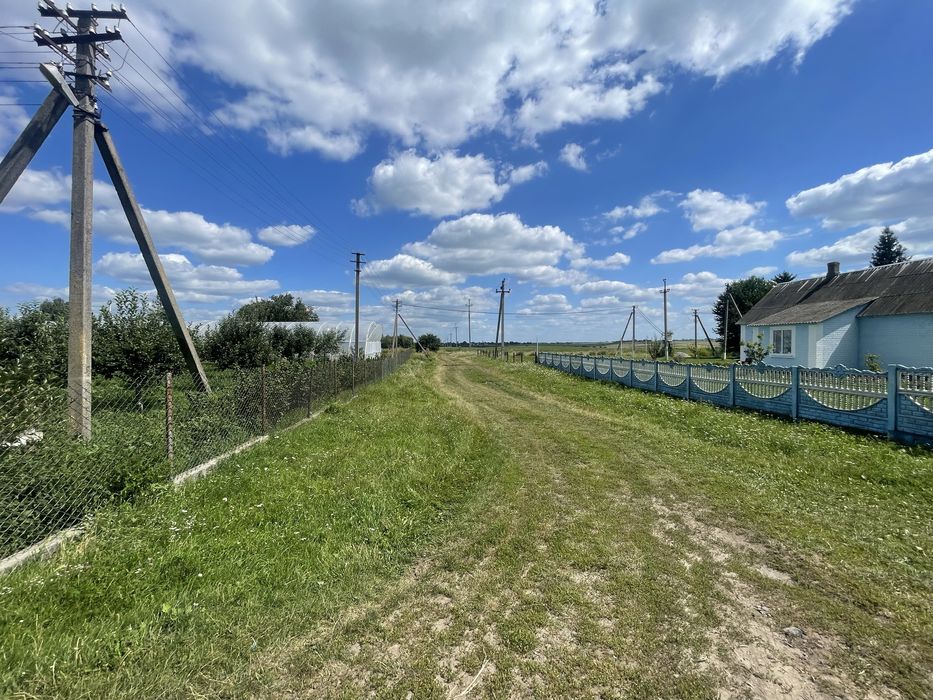 Ділянка в центральній частині під будівництво