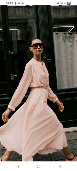 Vestido zara  plissado  novo xs veste grande