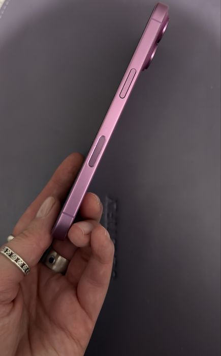 Telefon Iphone 16
