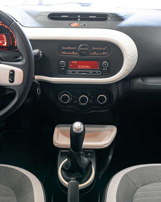 Renault - RENAULT TWINGO