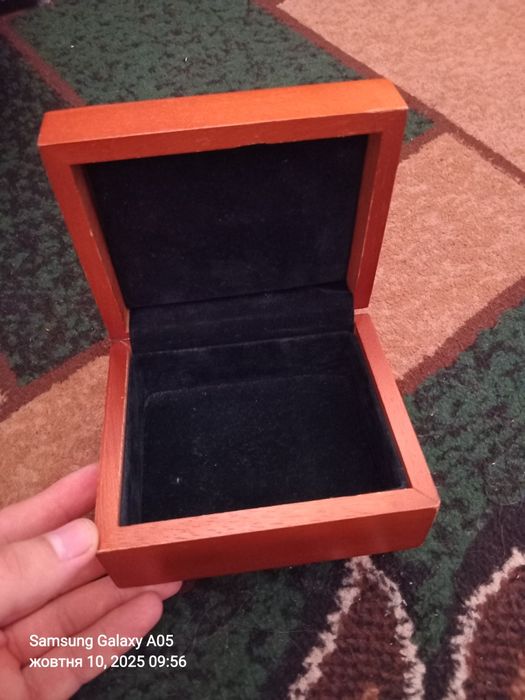 Коробочка дерево для прикрас