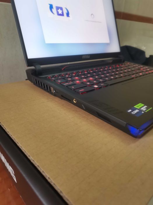 Portátil Gaming MSI Raider i9