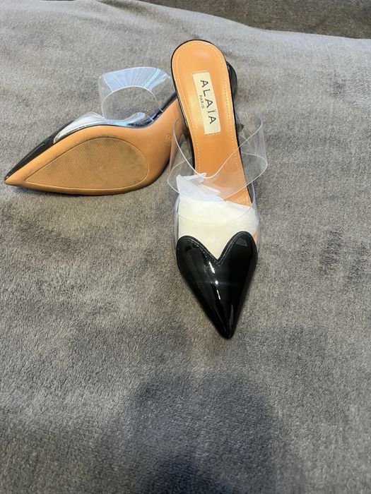 Туфли черные Alaia 39