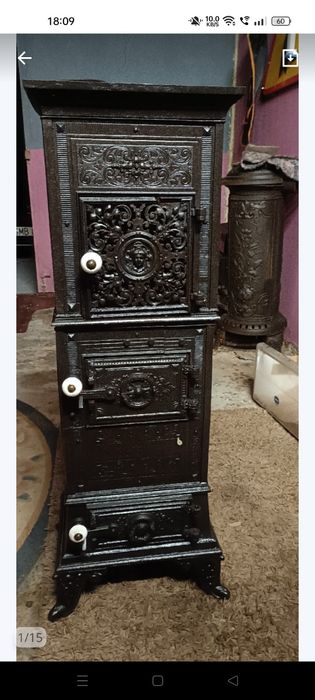 Zabytkowy piec koza (Dekoracyjny, Antyk)