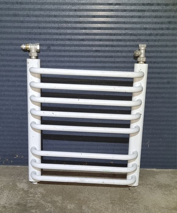 GRZEJNIK łazienkowy