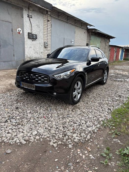 Infiniti fx35 2008