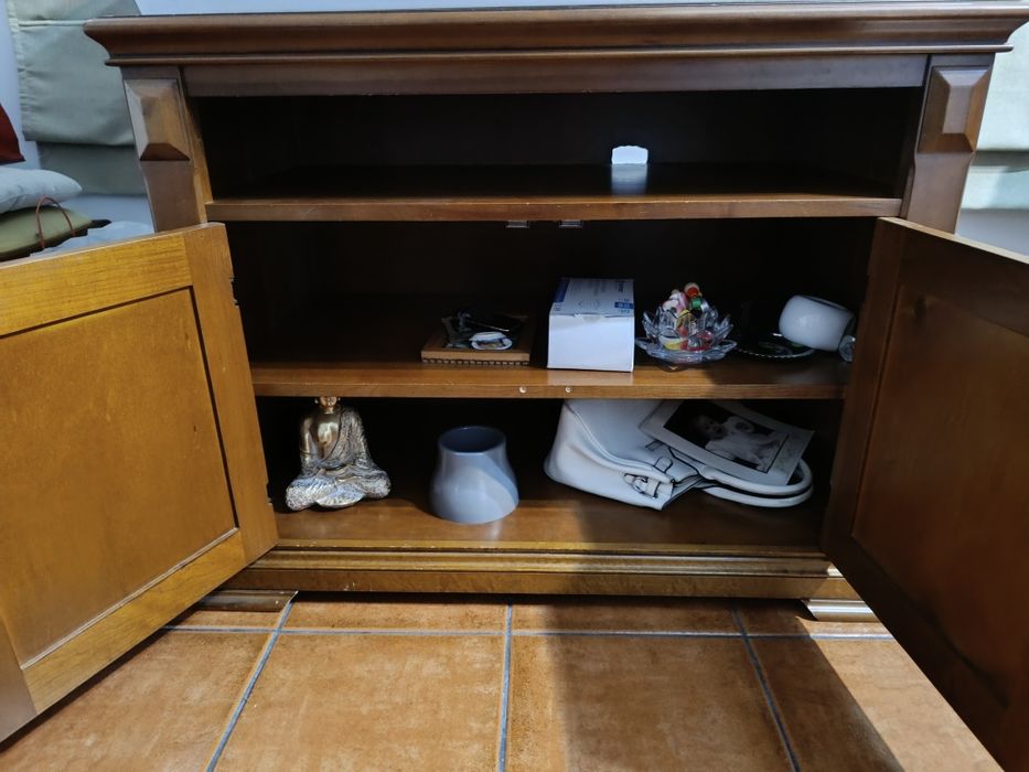 Móvel de televisão