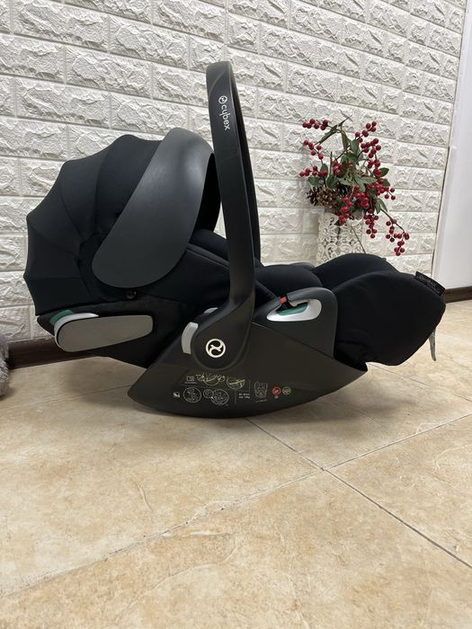 Автокрісло Cybex Cloud Z2 i-Size Група 0+ (0-13 кг) дитяче автокрісло