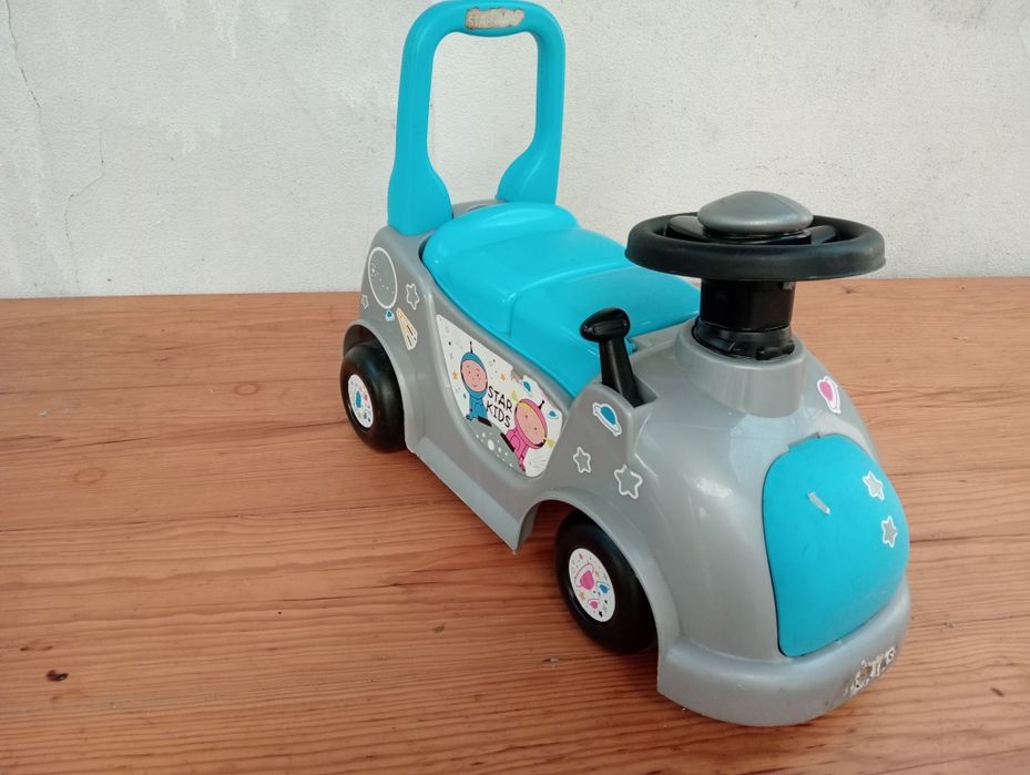 Carro de brincar