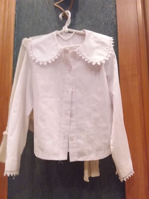 Школьные  блузки