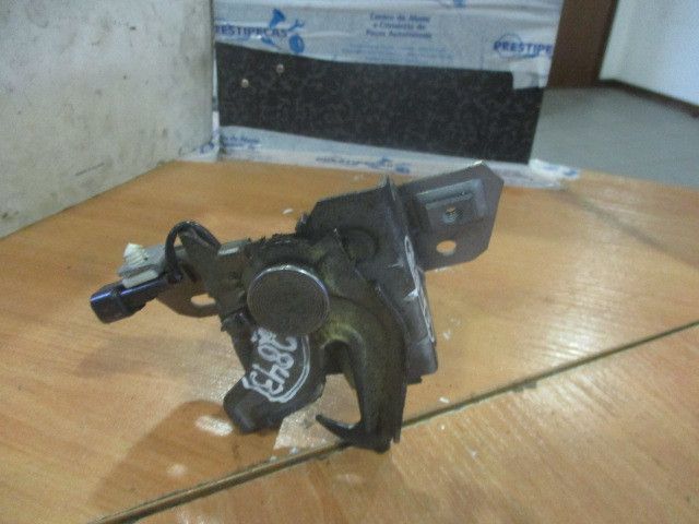 Fechadura / fecho capot VOLVO C30