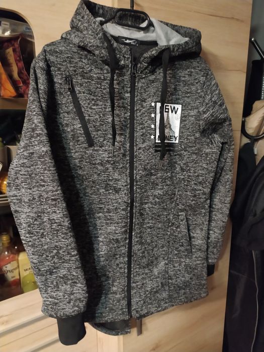 Cieplutka bluza, kurteczka,płaszczyk