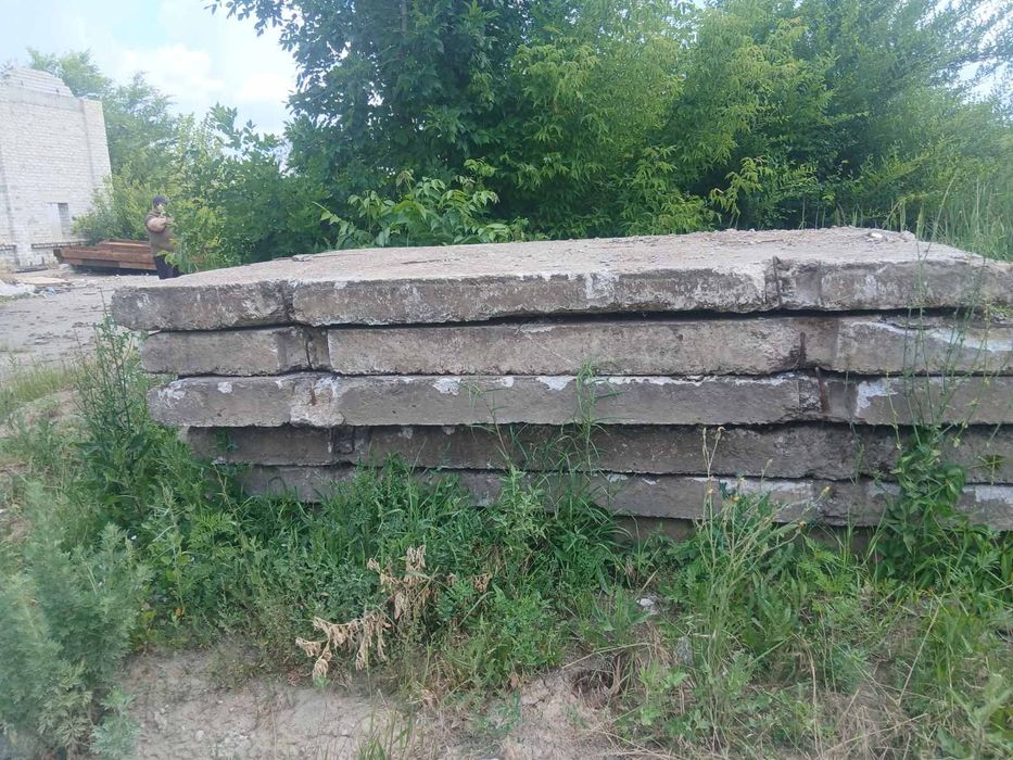 Плиты дорожные р.1х3/1,5х3/3х2м. толщина 16/18/20мм.
