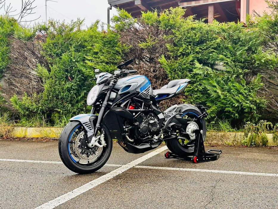 MV Agusta Brutale 800 RR - Pirelli Edition 60/300