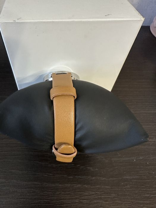 Годинник DKNYжіночій