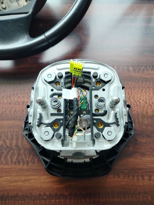 Kierownica BMW E90 E91 poduszka multifunkcja airbag
