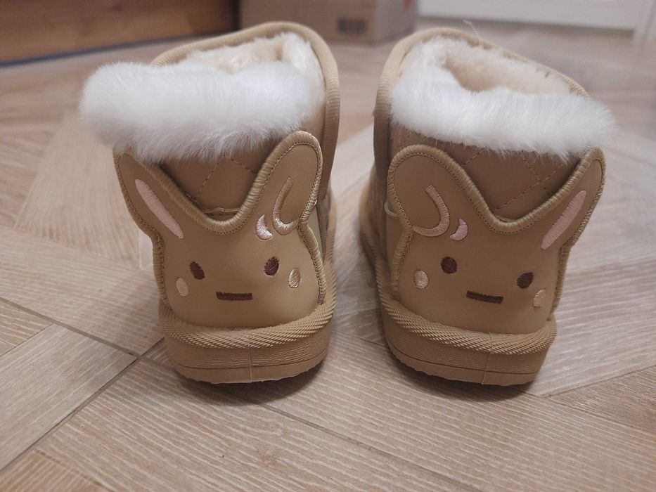 Уггі зимові сапожки на дівчинку