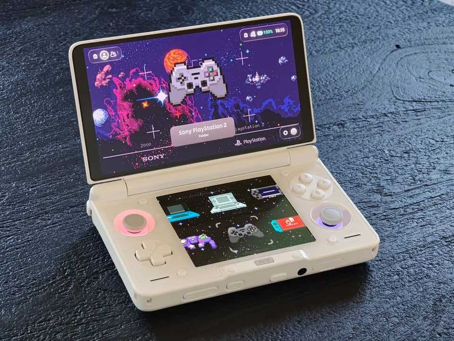 AYN Thor Max White Batch 7 handheld gaming console 16GB RAM 1TB