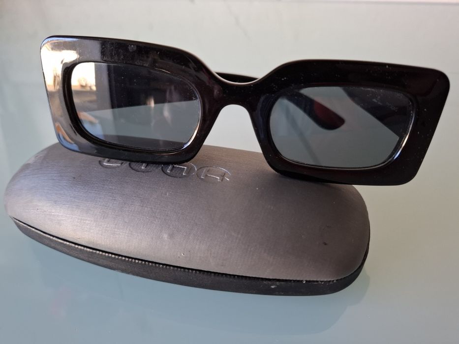 Oculos Sol Allen Quadrados  - Massa Preta e Lentes Azuis