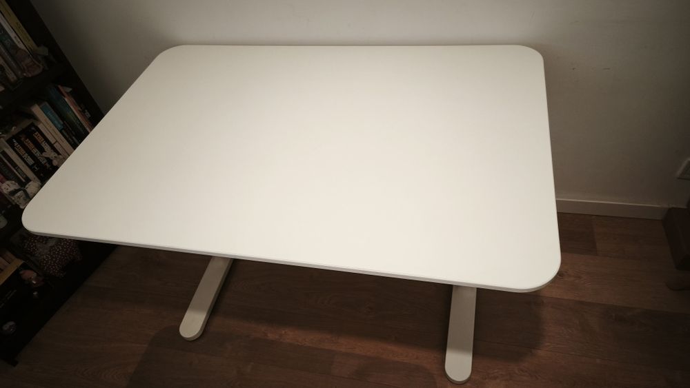 Mesa Escritório BEKANT