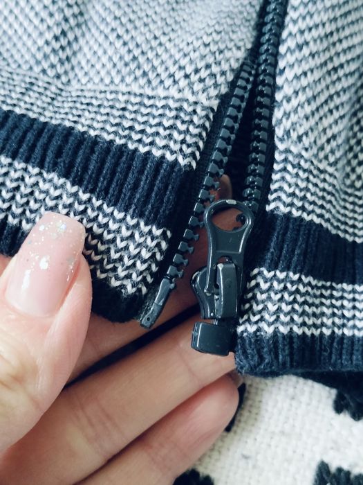 Sweter kardigan dzianinowy chłopięcy na suwak rozmiar 80