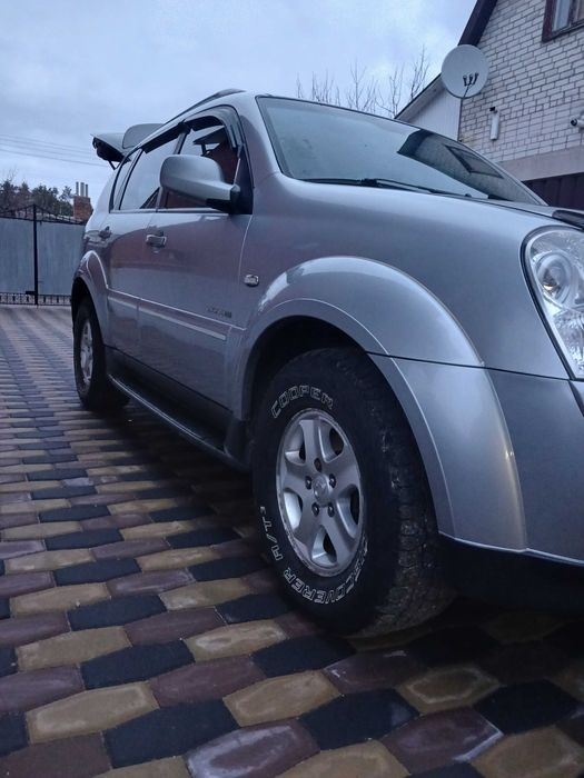 Продам санйонг рекстон