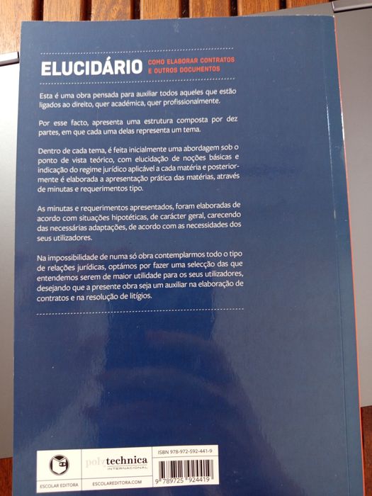 Livro "Elucidário" em óptimo estado
