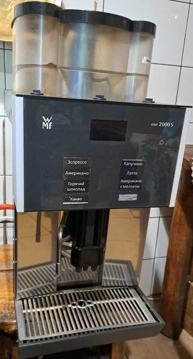 Продам кофе машину б/у