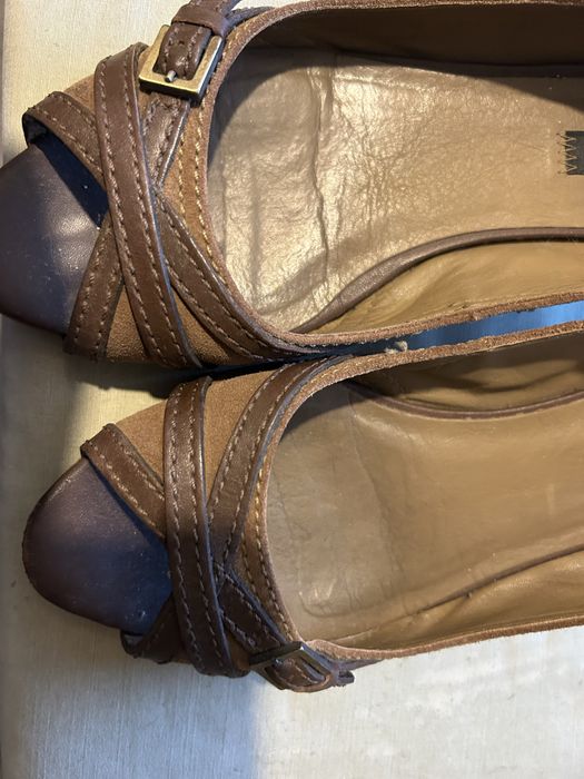 Sapatos castanhos da Massimo Dutti