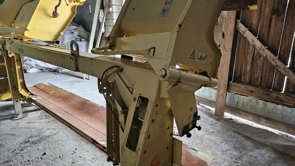 Przystawka do kukurydzy New Holland Case