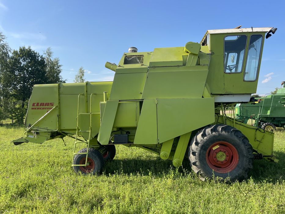 Зерно збиральний комбайн Клас меркатор 60