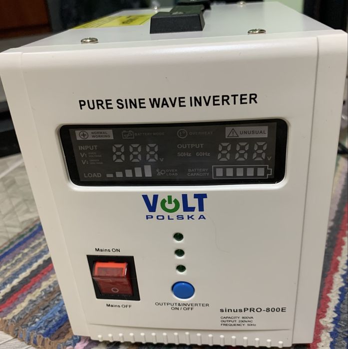 Джерело безперебійного живлення Volt Polska Sinus PRO 800 E 12/230V