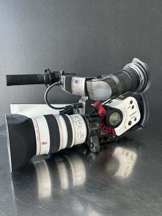 Термінова продаж Відеокамера Canon XL1 (ретро, MiniDV)повний комплект