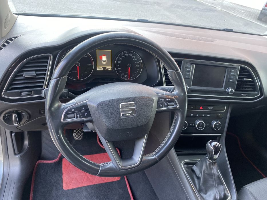 Seat leon 1.6 tdi carrinha do ano 2015 nacional com 260 mil impecavel