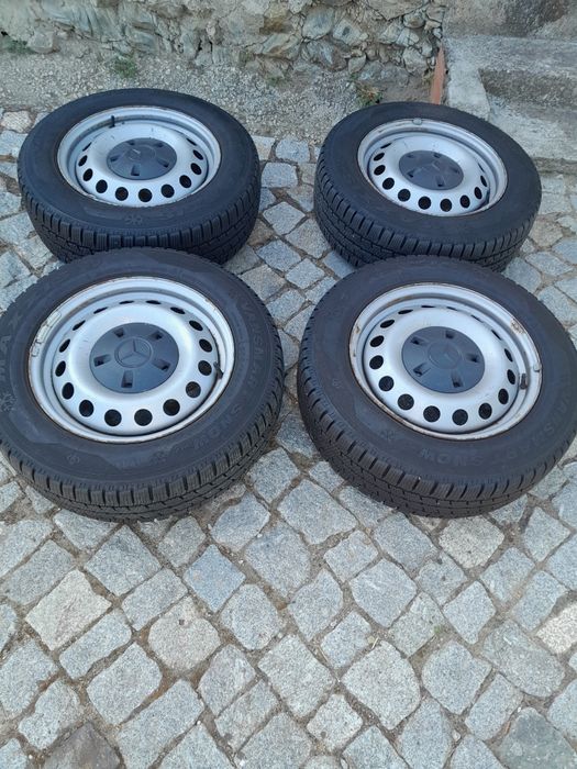 Peneus e Jantes Mercedes Vito