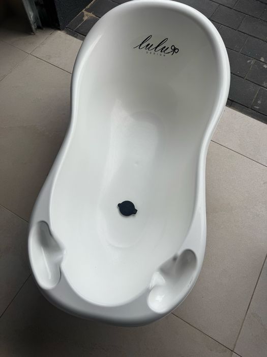 Wanienka plastikowa biala z korkiem