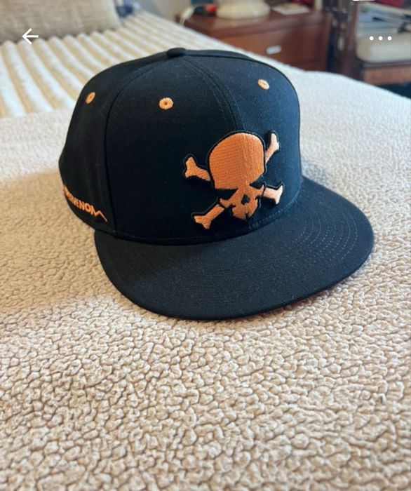 Chapeus diversos de varios estilos