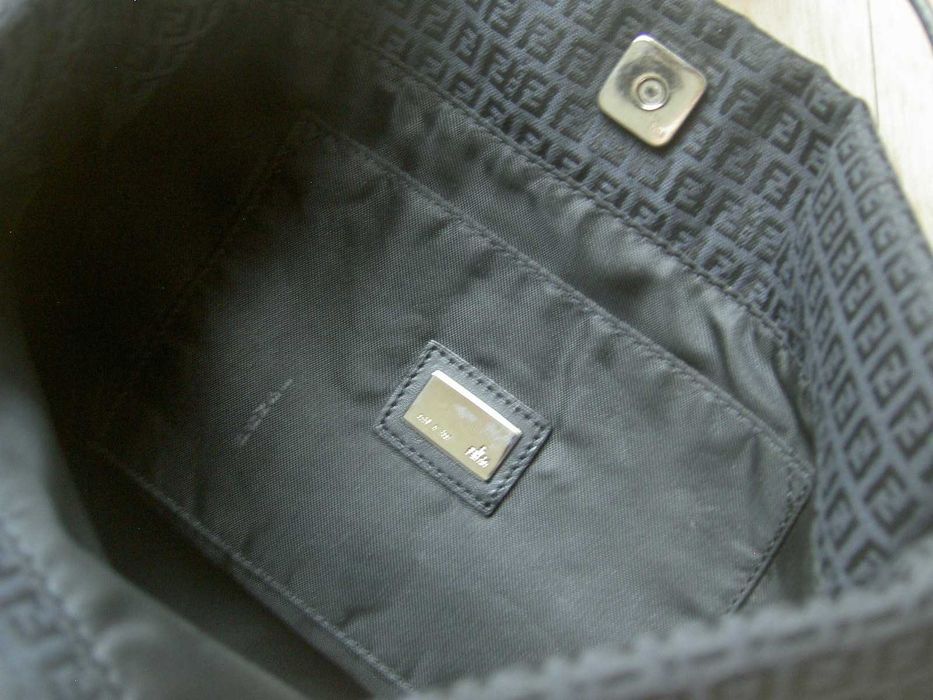 Fendi сумка оригінал(original)