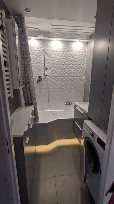 Bronowice, 4 pokoje, klimatyzacja, blisko UEK/AGH/UR, zielona okolica, tramwaje, autobusy, SKA