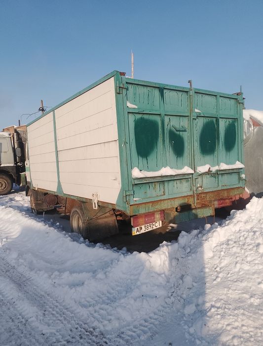 Продам  грузовий Мерседес 1982р.випуску 6.0дизель