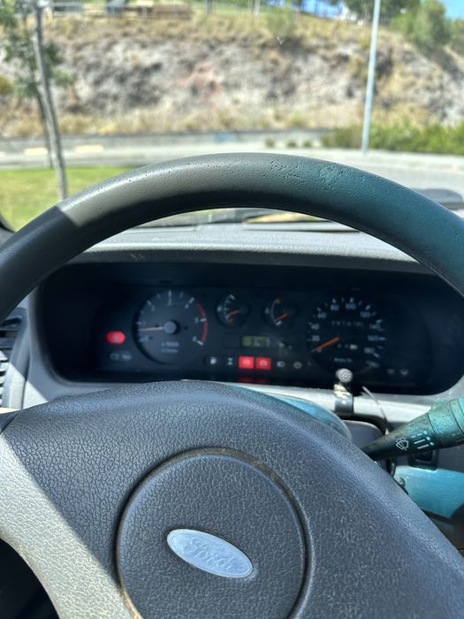Ford Maverick 2.7 TD