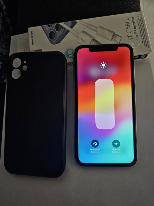 Iphone 11 64GB bom