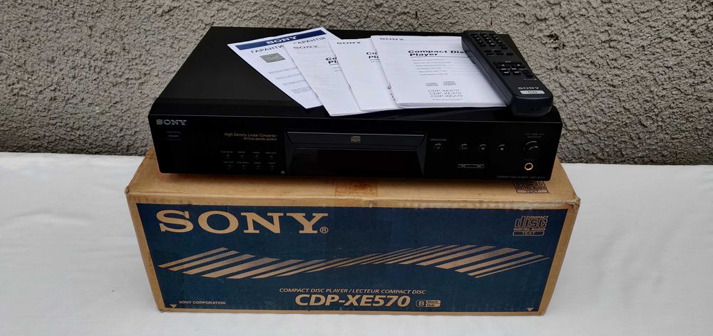 CD-проигрыватель Sony CDP-XE570  CD-R, CD-RW