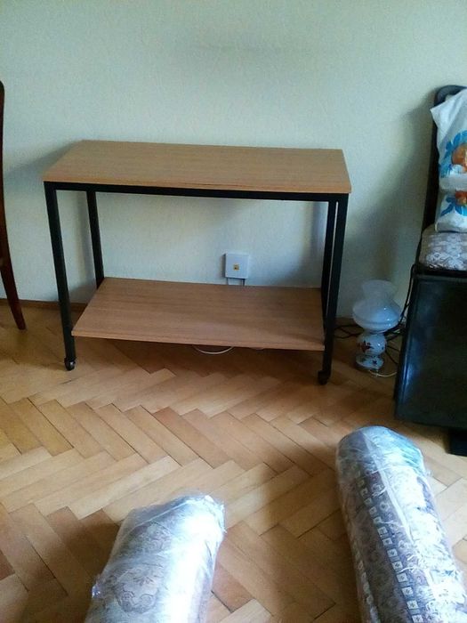 stolik pod telewizor