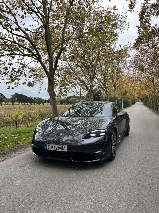 Porsche Taycan Turbo
