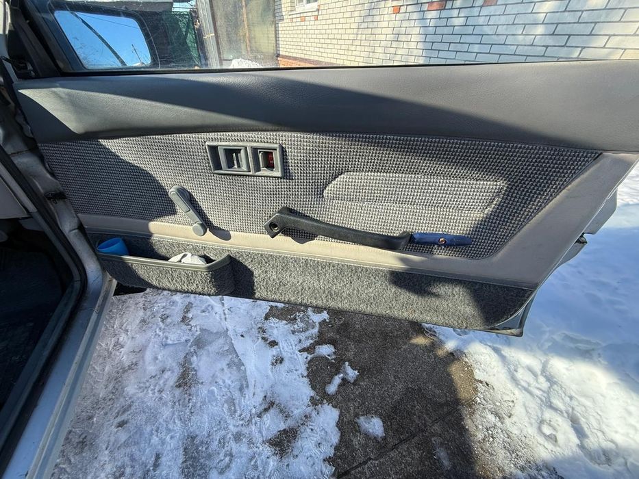 Продам Mitsubishi Colt 1984 p