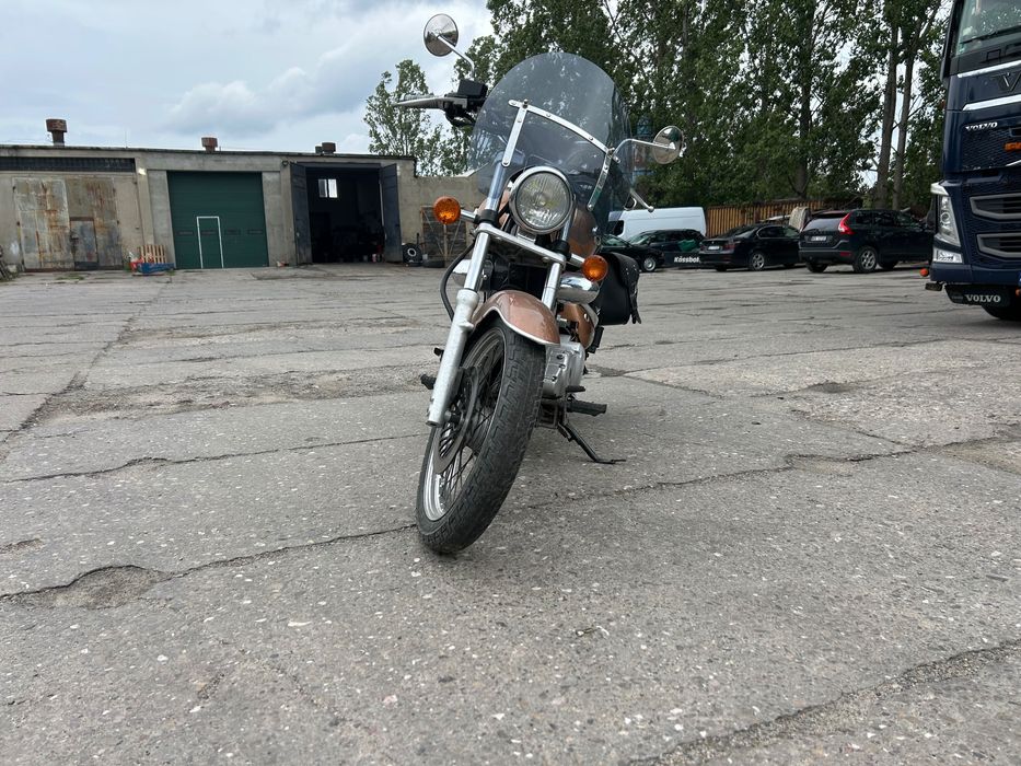Suzuki intruder 125
