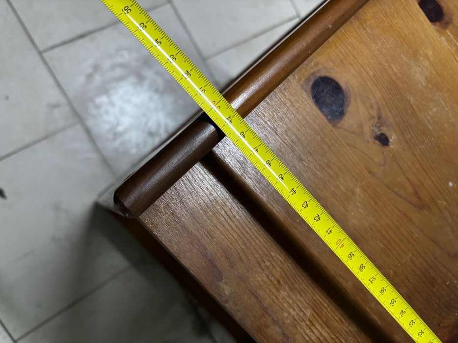 Movel de apoio em madeira