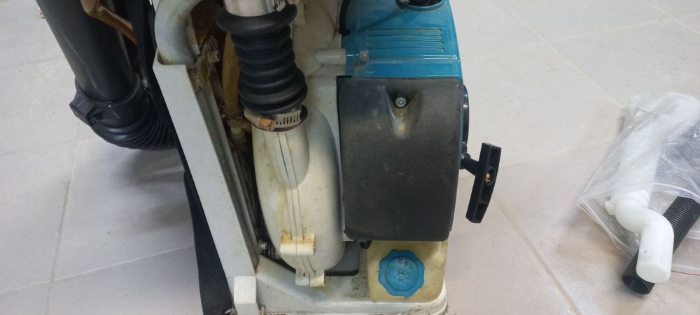 Садовий оприскувач Sadko gmd-5714 бензиновий